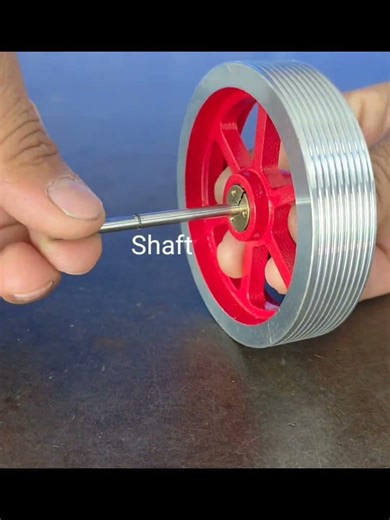 Flywheel fittings of steam engines #enginediy