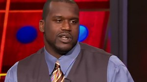 Il y a 26 ans Charles Barkley vs Shaq 😬 | Generation Michael Jordan