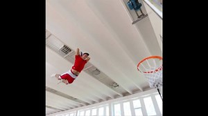 Insane Slam Dunk Stunts! :) | Insane Stunts