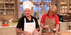 Robin Williams and Martha Stewart can hardly keep it together in this classic cooking segment