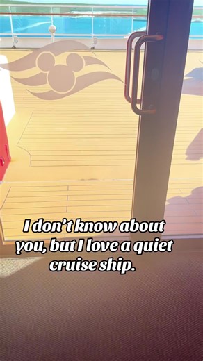 No line for the ice cream. 😍