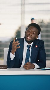 Had a great time on set with @BMO and @lamornemorris. Not sure the desk life is for me though! Who’s ready for match-day ? @Canada Soccer 🇨🇦⚽️ #bmopartner