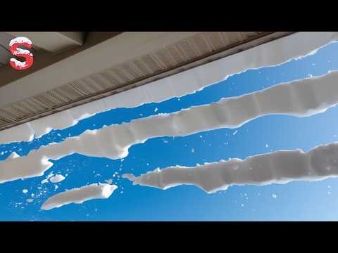 Skilled Snow Removal: Massive Roof Avalanche | Extreme Challenging Roof Snow Clearing Moments #15