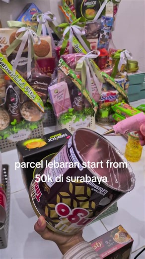 OPEN PRE ORDER PARCEL LEBARAN 2026🤩🤩 Diskon terbatas hanya sampai awal Januari, PERTENGAHAN JANUARI HARGA SUDAH NAIK😣 ✨️TATA CARA IKUT PO PARCEL LEBARAN 2026✨️ MADEIS.ID 1. Mengisi Format Order 2. Tentukan Tanggal Pengiriman/ Pengambilan 3. DP 50% 4. Sisa Pembayaran saat parcel akan dikirim/ diambil 5. Harga belum termasuk ongkos kirim (ongkos kirim ditanggung pembeli dan bisa diambil langsung) 6. Untuk Variasi isi bisa berubah sewaktu waktu sesuai dengan ketersediaan barang dengan nominal ha