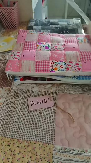 Puffy patchwork pouch - handmade by Smartchick. #fyp #foryou #foryoupage #handmade #pouch #essentials #aesthetic | SmartChick Fashion Boutique