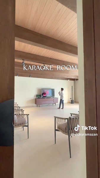 Luxury Villa di Bandung dengan Infinity Pool Menakjubkan