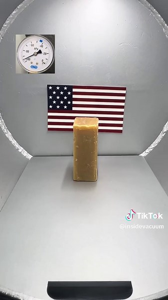 Vacuum Chamber VS Soap… #science #education #asmr #fyp | vacuum