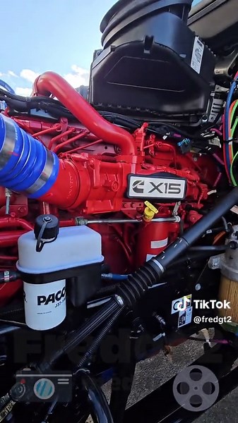 Exploring the Peterbilt 567 Dump Truck 2025