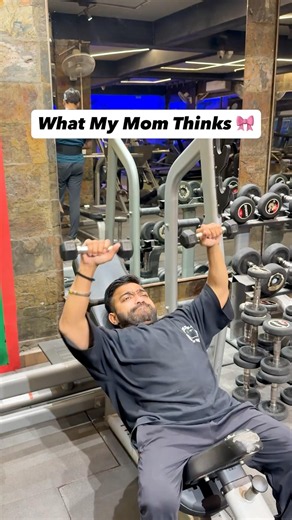 What My Mom Thinks vs What I do In Gym 🤪💪🏻 #gym #motivation #shorts