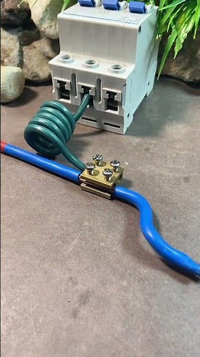 How To Wire T-Type Quick Connection Method #WiringTips #shortsfeed #quick #tips #electrician