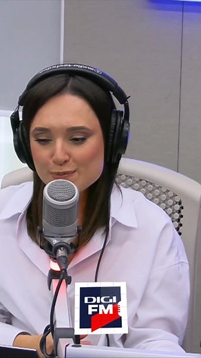 Cel mai nou Motorola EDGE:70 a ajuns astăzi la Cătălina 🥳 Telefonul a cărui baterie te ține până la două zile, timp suficient ca să naști de trei ori, după spusele domnului nostru Craioveanu 😂 Nu uita: ascultă matinalul, răspunde la întrebare și poți fi următorul câștigător. Cum faci asta? Fii atent la toate detaliile oferite în fiecare dimineață de Oana și Vlad și apoi intră în jocul lor 😉 MAG și Motorola aduc în exclusivitate cel mai performant telefon din gama Motorola EDGE, Motorola EDGE 