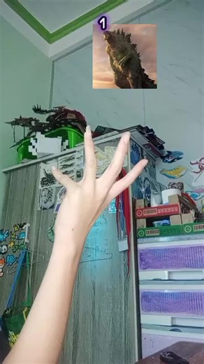 Creating Four Unique Godzilla Figures Quickly