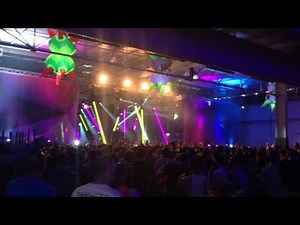 Gareth Emery feat. Bo Bruce - U (Live from Stereosonic Perth 2013)