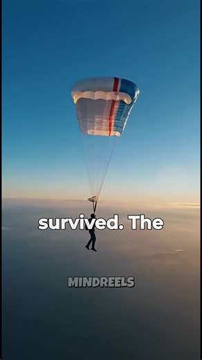 In 1960, Joseph Kittinger jumped 19 miles above Earth — before modern space suits, before NASA. He fell at over 600 miles per hour. His glove malfunctioned… his hand began to swell. For four long minutes, he fell from the edge of space — and survived. Against all odds… the sky couldn’t kill him. 🔔 Follow mindreels for more unbelievable survival stories! #JosephKittinger #SurvivalStory #EdgeOfSpace #TrueStory #HistoricalSurvival #Unbelievable #MindReelz #SpaceJump #HistoryShorts #DidYouKnow #sho