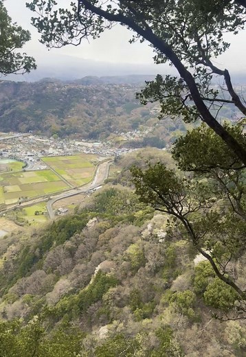 ハイキングだけど玉ひゅんした…。 #登山 #登山女子 #ハイキング #山#おすすめ