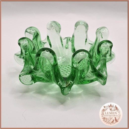 Murano Green Art Glass Bowl – Vintage Italian Hand Blown Mini Dish – Emerald Decorative Ring Dish - Etsy