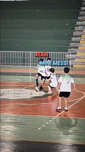 Mini Messi said he's going to destroy Jean in a 1v1! 🔥