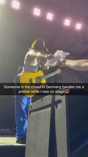 Long live the 𝒃𝒓𝒆𝒛𝒆𝒍 🥨🇩🇪 | THIRTY SECONDS TO MARS