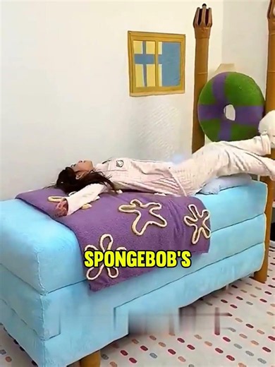The girl designed a bed for herself! 🛏️👧
