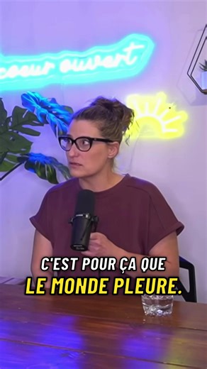« C’est intense de pleurer à la semaine 1…” @Salomé corbo répond aux commentaires sur les réseaux sociaux et explique pourquoi cette semaine-là a été aussi bouleversante pour elle. ✨❤️‍🩹 Suis-moi sur Tiktok pour plus de contenu télé-réalités! 🎙️ 🎥 Entrevue complète disponible maintenant , lien dans ma bio 👀 📺 @bigbrothercelebrites #BigBrotherCelebrites #BBQC #pourtoi #RealityTVQuebec #Acoeurouvert