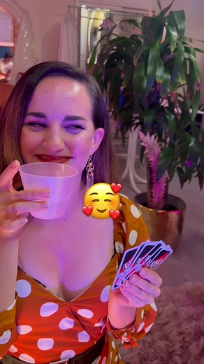 play the Wild Drawn Together card in UNO Party to link two players who must draw cards every time their linked partner draws cards #uno #draw4 #gamenight