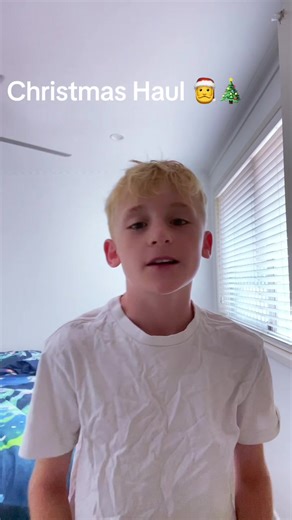 Exotic (@exotic_phoenix)’s videos with som original - RP !• 🏡