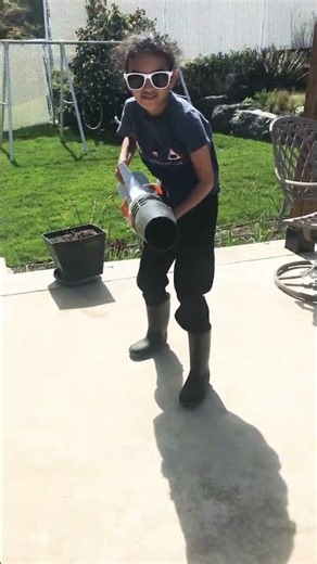 Leaf blower #minecraft