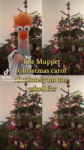 Beeper’s Christmas Singing Performance