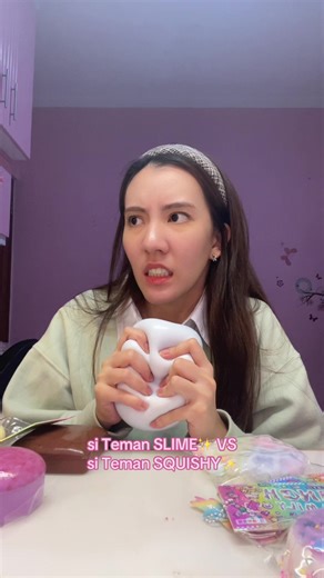 Teman Slime vs Teman Squishy: Serunya Mainan Kekinian