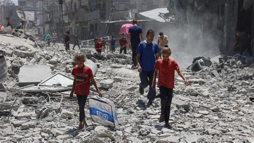 Crush at Gaza aid site kills at least 20 Palestinians as Israeli strikes kill 41 more