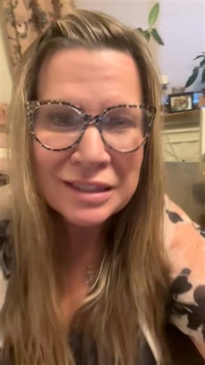 9.1K views · 68 reactions | ✨ New Tutorial! Learn how to plan your chunky blanket like a pro, from estimating how many skeins you’ll need to sketching out your design ahead of time! 臨 #chunkozy #chunkyknitblanket #chunkyknittips #chunkyyarn #learntoknit | Chunkozy Chic | Facebook