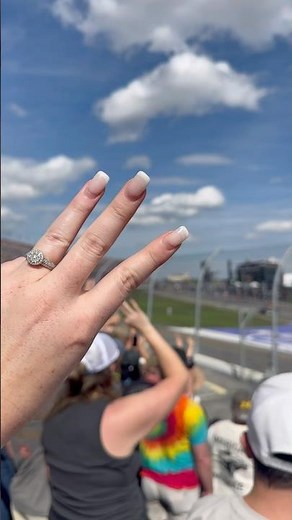 Lap 3 Tribute to Dale Earnhardt at the Daytona 500 ❤️🏁