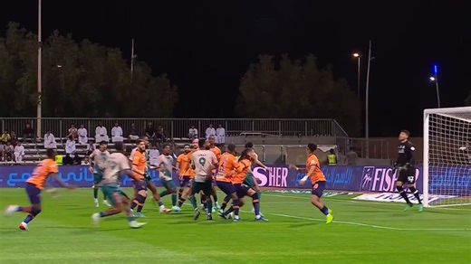 O escândalo na Liga Saudita de ontem foi tão grande que até o próprio time teve que postar os lances pra todo mundo verVarios jogadores, inclusive de outros times estão postando nas redes sociais acusando a liga de manipular ela pra um certo alguém finalmente vencer ela.Ah se isso acontecesse com o Messi na MLS....