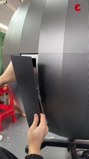 ✨ Elevate Your Space with Custom LED Ball Screens! 360° view, easy to install, and perfect for any event or retail space. Unpack, plug in, and impress! #LEDscreen #CustomLED #EventTech #360Display