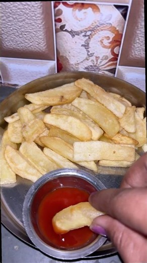 Crispy & perfect French fries 🍟😋🍟 #shorts #trending #viral #shortsfeed #frenchfries #food #recipe