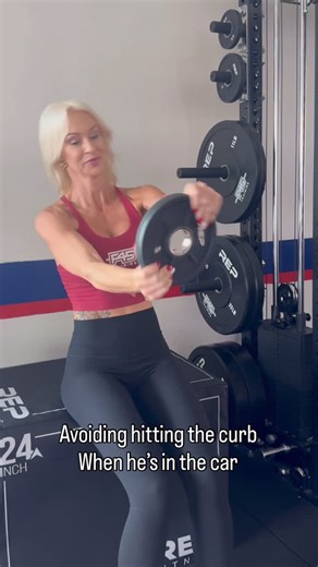 F45 Training St Petersburg on Instagram: "Training for my next boyfriend at F45. Functional workouts that actually prepare you for real life — built to challenge you where you are and support you as you grow, no matter your age, level, or circumstances. Start working on your revenge bid today, 3 classes for $30"