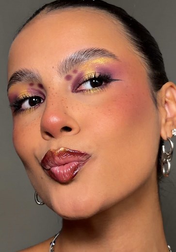 Maquiagem Colorida: Combinação Roxo e Amarelo