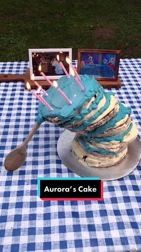 Part 17 of Making Cartoon Food. Aurora’s Birthday Cake 🎂 #sleepingbeauty #disney #cartoonfood #disneyfood