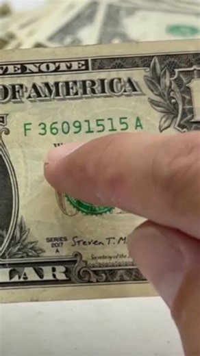 Hustle at home Dad on Instagram: "Serial Numbers Worth Money Check You're Cash Before Spending... #cash #money"