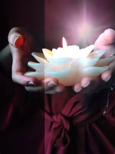 Newest Edition,for Easter & Spring, Floating Lotus Flower Candles, Available in Floral or Designer Fragrance. #foryourpage #foryoupage #floatingcandles #floralscents #designerscents