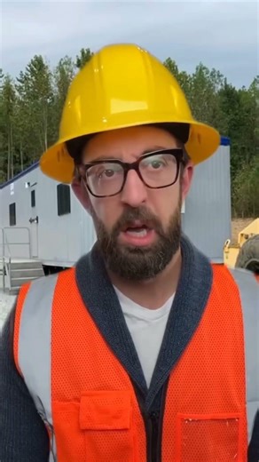 A typical day at work🚧 №121 #work #construction