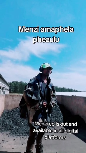 Menzi - amaphela phezulu (Official Music Video)