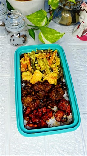 തനി നാടൻ Lunch Box-10🍱 special high-protein avial #youtubeshorts #lunchbox #virallunch #foodsshorts