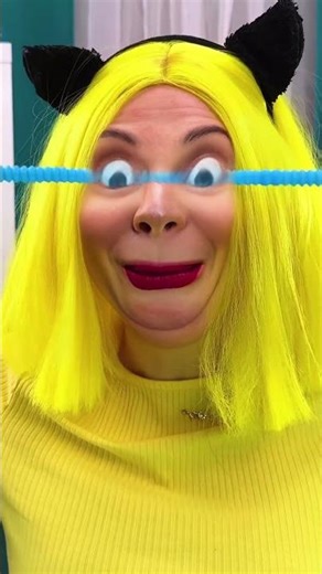 Candy Dispenser Fails: Hilarious Hacks to Save Your Sweets! 😂🍬