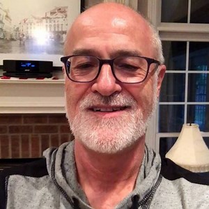 Animated James @jamesgoll pretending to act like Blake Shelton on The...