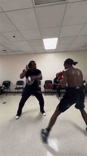 "Adjustments are essential" | Samuel Arnold III & Dewey Cooper making last minute adjustments