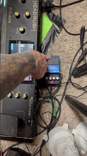 BOSS CS-3 Compression Sustainer demo