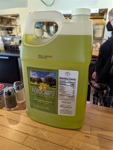 Leader of Seattle's Far-Right Media Responds to COVID Death of Anti-Vax Cop Like a Thief Covered in Cooking Oil