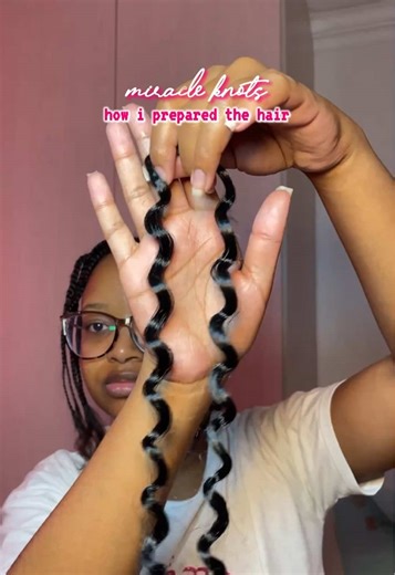 Miracle Knots for Type 4 Hair: Achieve Perfect Definition