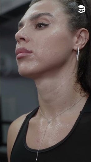 Sweating After a Shower?! Here’s Why It Happens | #shorts #bodyfacts #humanbody #shower